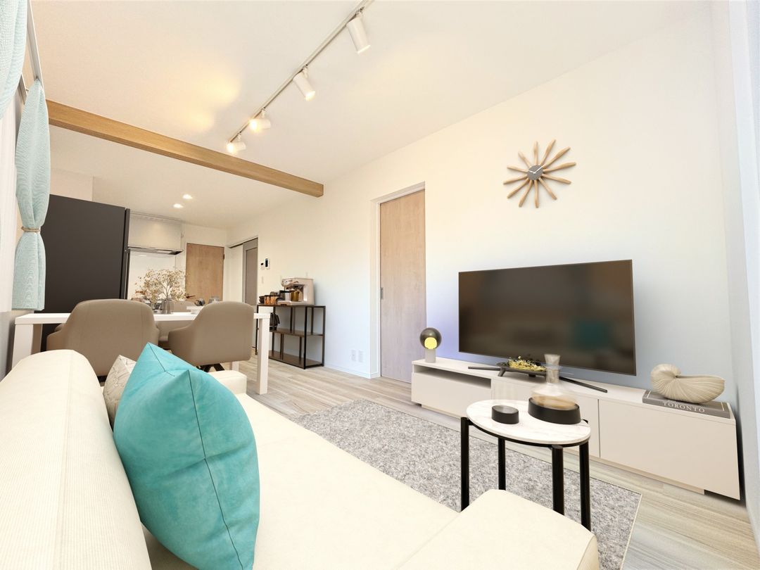 Renovated 3LDK House in Matsuyama with Garden & Parking - Thumbnail 2