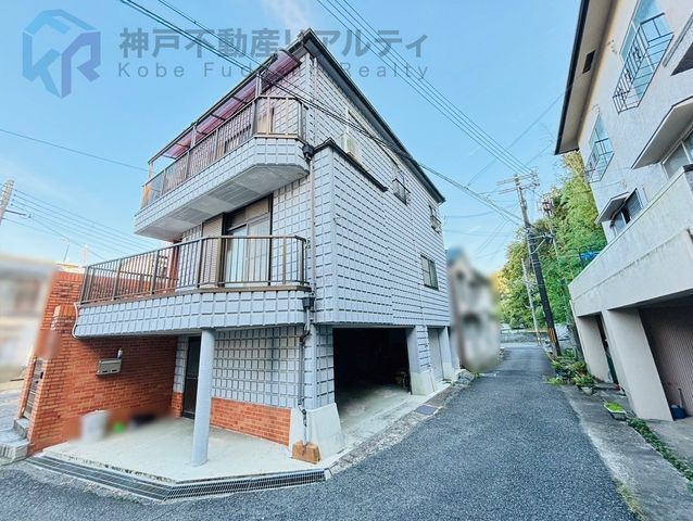 4LDK Detached House for Sale Near Myohoji Station, Kobe - Thumbnail 2