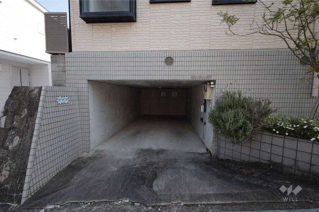 宝塚市逆瀬台3丁目の中古戸建 6LDK 3,780万円 - Thumbnail 2