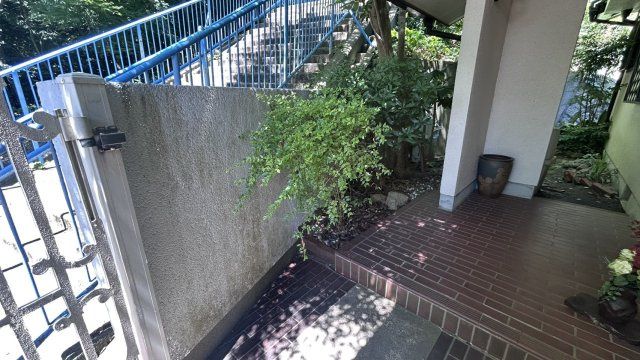 4LDK Detached House for Sale in Sumiyoshidai, Kobe - Thumbnail 3