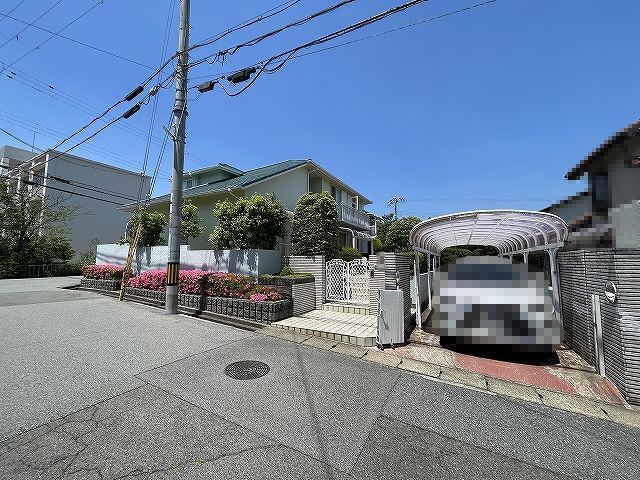 6SLDK Family Home with Garden in Kobe Hoshihadai | 2888万 Yen - Thumbnail 4