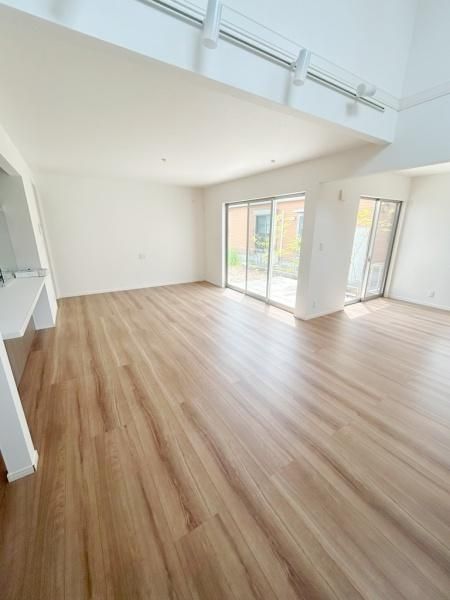 3LDK Detached House in Kumatori-cho, Osaka - 105.99 sqm - Thumbnail 4