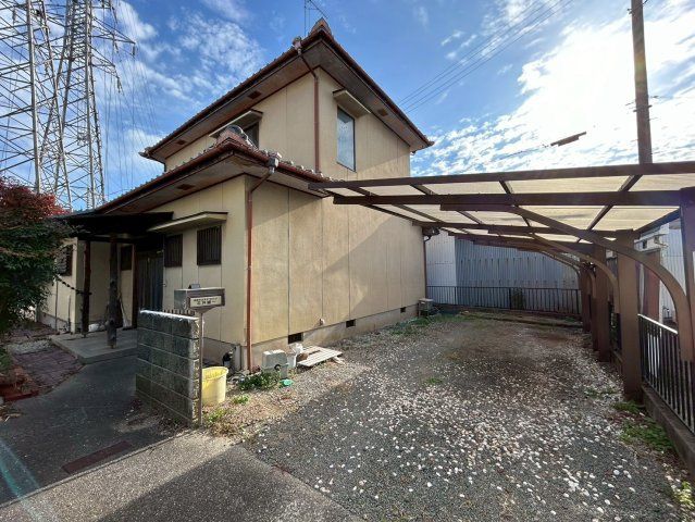 4LDK House for Sale on 213sqm Land in Himeji, Hyogo - Thumbnail 2