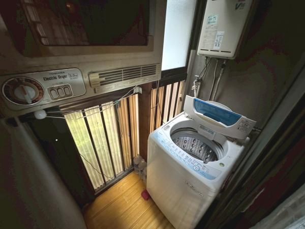 3DK Wooden House for Sale in Habikino, Osaka - 2980000 Yen - Thumbnail 2