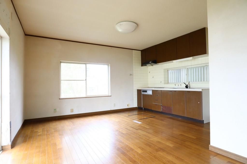 Used 4LDK House for Sale in Kinokawa, Wakayama - 96m2 - Thumbnail 4