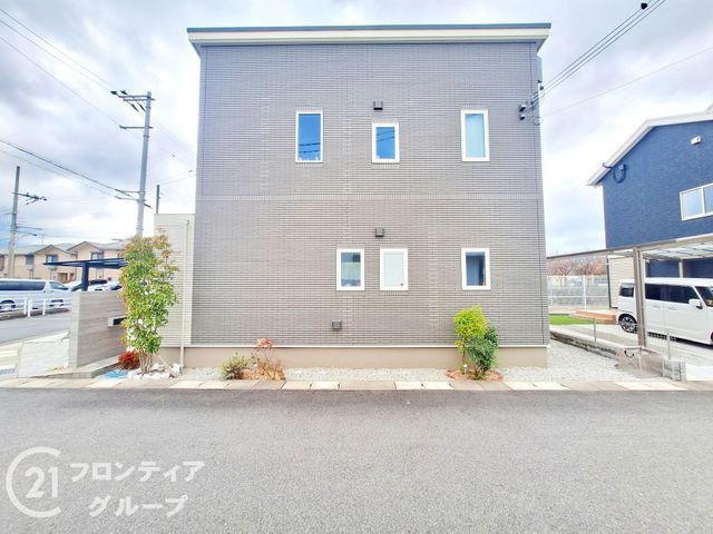 3LDK House for Sale in Kashihara, Nara - 97.5 sqm - Thumbnail 3
