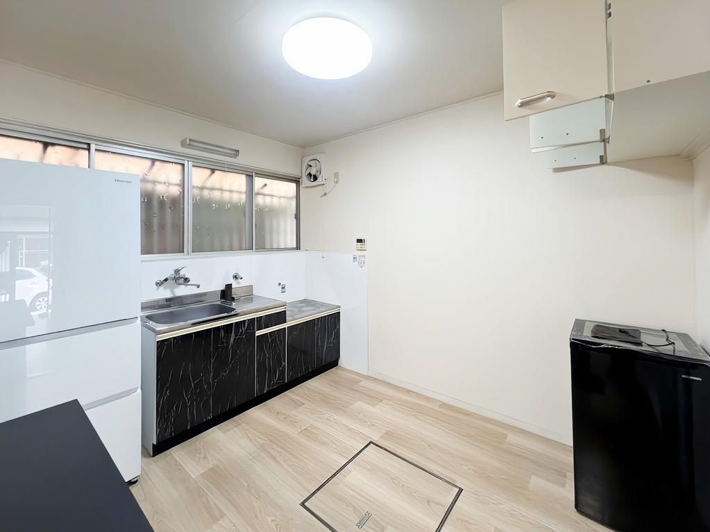 4LDK Detached House for Sale in Nozaki, Wakayama City - Thumbnail 3