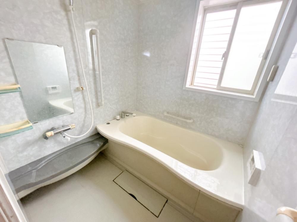 Renovated 4LDK House with Parking in Eiheiji Town, Fukui - Thumbnail 3