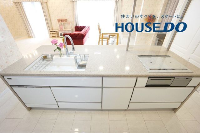 4SLDK Modern House for Sale in Fukui City with Large Garden - Thumbnail 3