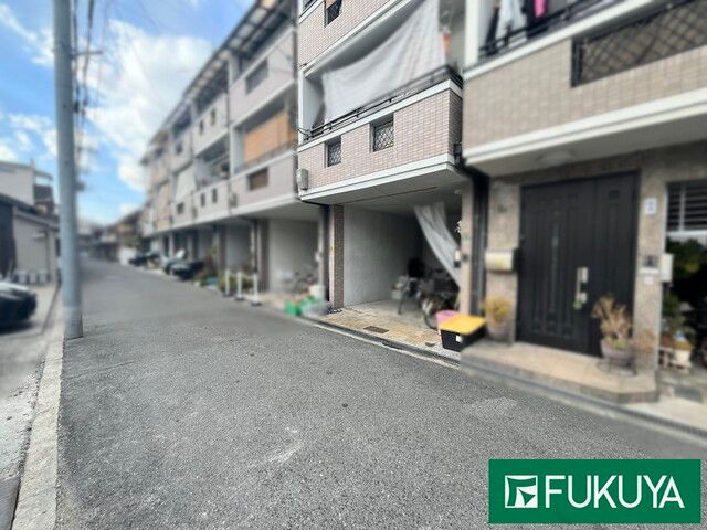 5DK House for Sale in Ikuno Ward, Osaka - Thumbnail 2