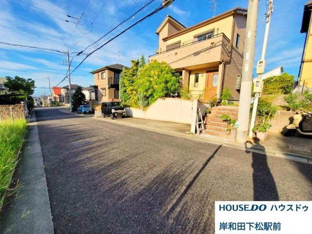 4LDK Detached House for Sale in Kumatori, Osaka - Thumbnail 2