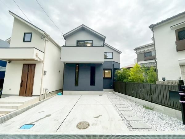 New 3LDK House for Sale in Toyonaka, Osaka - 87.64m² - Thumbnail 2