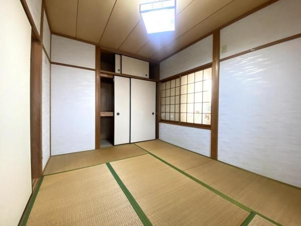 4SLDK Wooden House for Sale in Nagaokakyo, Kyoto - Thumbnail 2