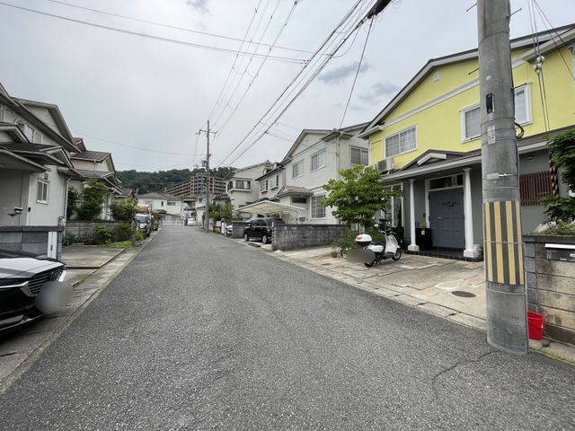 5LDK House for Sale in Yamashina-ku, Kyoto - 91.93 sqm - Thumbnail 3