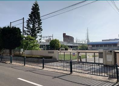 Renovated 3LDK House in Kadoma City, Osaka - Thumbnail 2