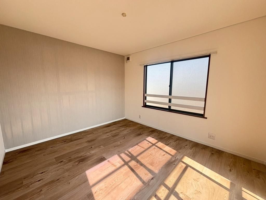 Renovated 3LDK House near Moriguchi-shi Station, Osaka - Thumbnail 4