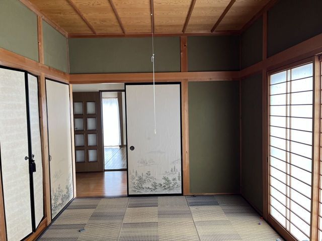 6SDK House for Sale in Yokkaichi, Mie - 162.30 sqm - Thumbnail 2