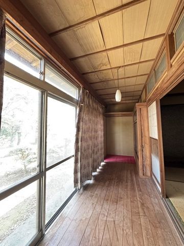 Used 5DK House for Sale in Usuki, Oita - 118 sqm on 1074 sqm Land - Thumbnail 3