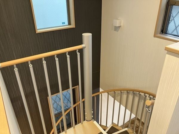 1LDK Renovated House for Sale in Toyonaka, Osaka - Thumbnail 4