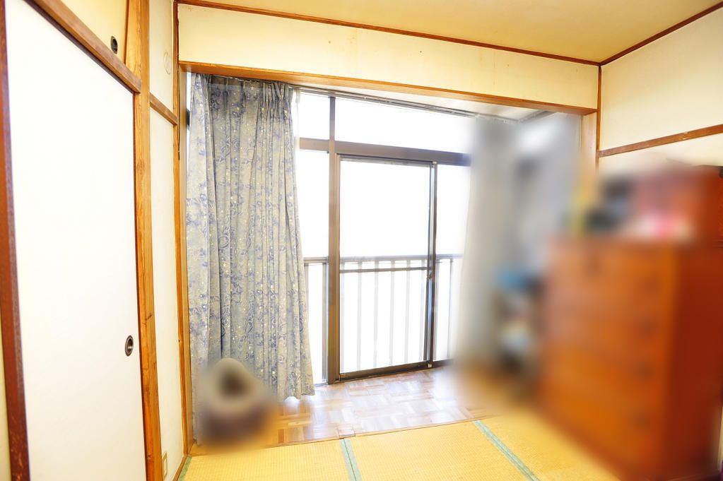 4DK Detached House for Sale in Matsubara, Osaka - Thumbnail 3