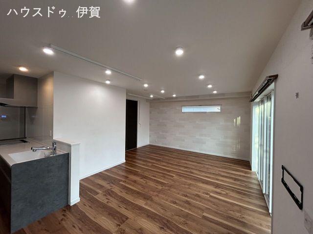 4SLDK House for Sale in Iga City, Mie Prefecture - Thumbnail 2