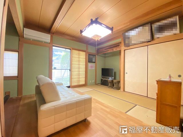 3-Story House with Elevator near Nagase Station, Higashiosaka - Thumbnail 2