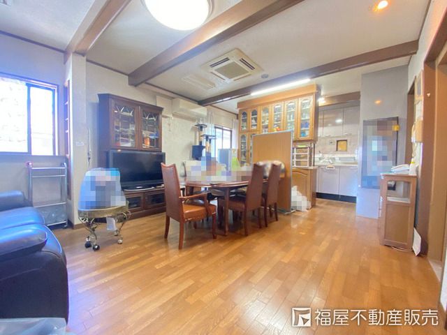 3-Story House with Elevator near Nagase Station, Higashiosaka - Thumbnail 3
