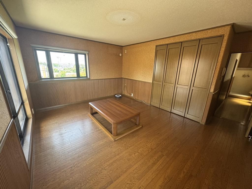 7SLDK Family Home with Large Garden in Kumatori, Osaka - Thumbnail 2