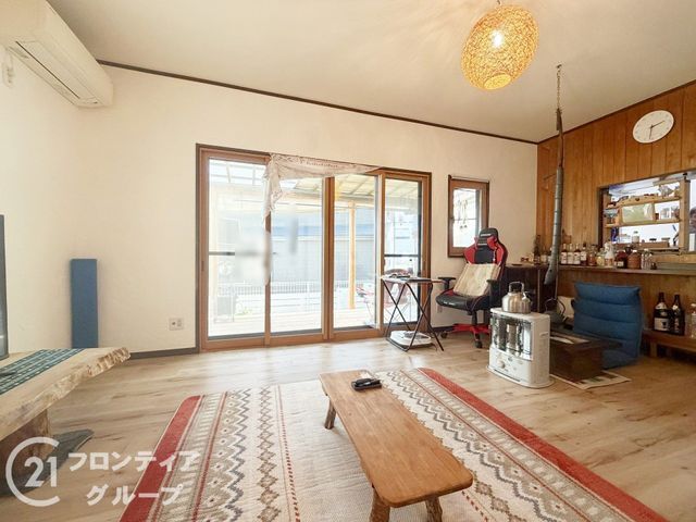 4SLDK House in Kobe Tarumi Ward with Wooden Deck & Recent Renovations - Thumbnail 3