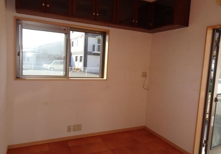 Used Detached House in Wakayama City - 3SLDK, 96.43 sqm - Thumbnail 4