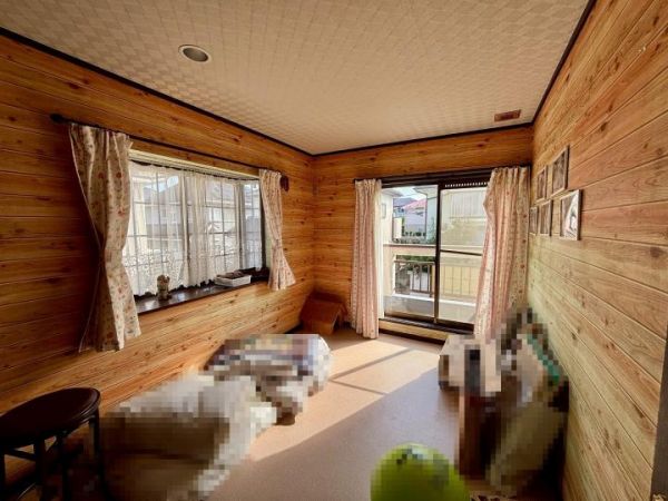 4LDK House for Sale in Sakuragaoka, Kobe - 154.62 sqm on 263.61 sqm Land - Thumbnail 2