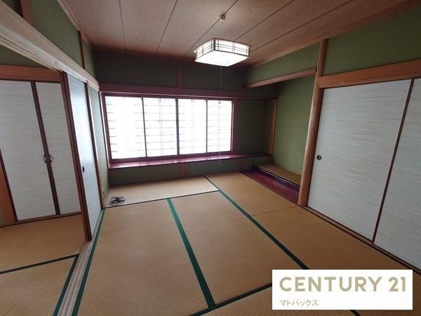 Used 4LDK House for Sale in Kinokawa, Wakayama - 105.84 sqm - Thumbnail 3