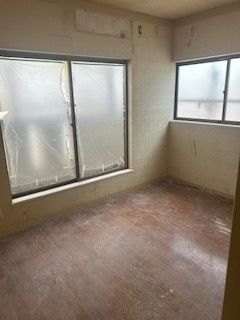 4LDK Corner Lot House for Sale in Kadoma City, Osaka - Thumbnail 4