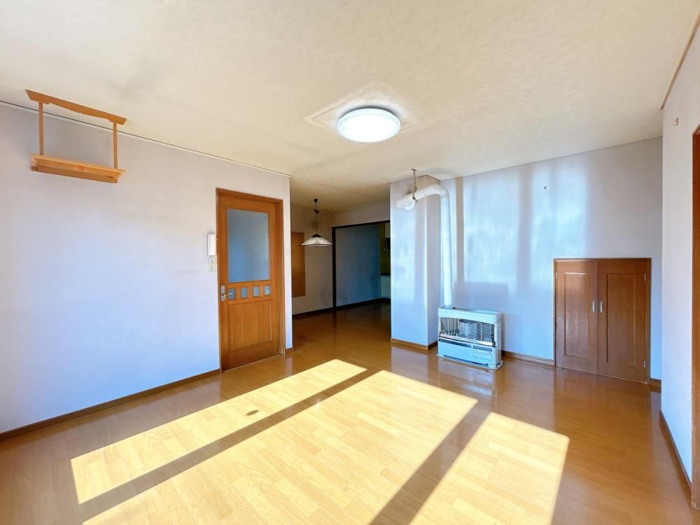 4LDK Detached House for Sale in Asahikawa, Hokkaido - Thumbnail 4