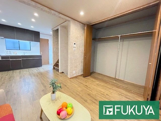 Renovated 3-Storey House near Abeno Station, Osaka - Thumbnail 2