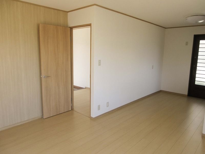 Renovated 4SLDK House in Gojo City, Nara - 93.45 sqm - Thumbnail 2