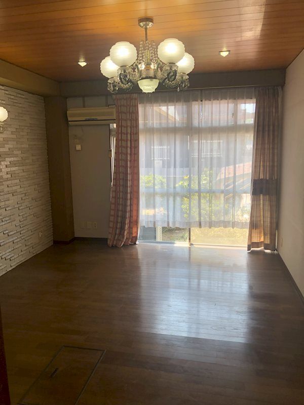 Used House for Sale in Tsu City, Mie - 5DK, 141.96 sqm - Thumbnail 2