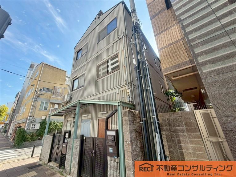 Terrace House for Sale in Kobe Nada Ward - Fully Renovated 1DK - Thumbnail 4
