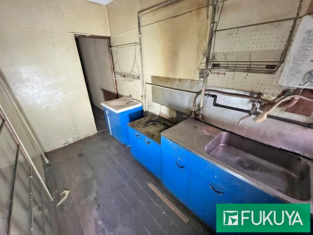 94-Year-Old Wooden Terrace House for Sale in Kyoto's Higashiyama - Thumbnail 3