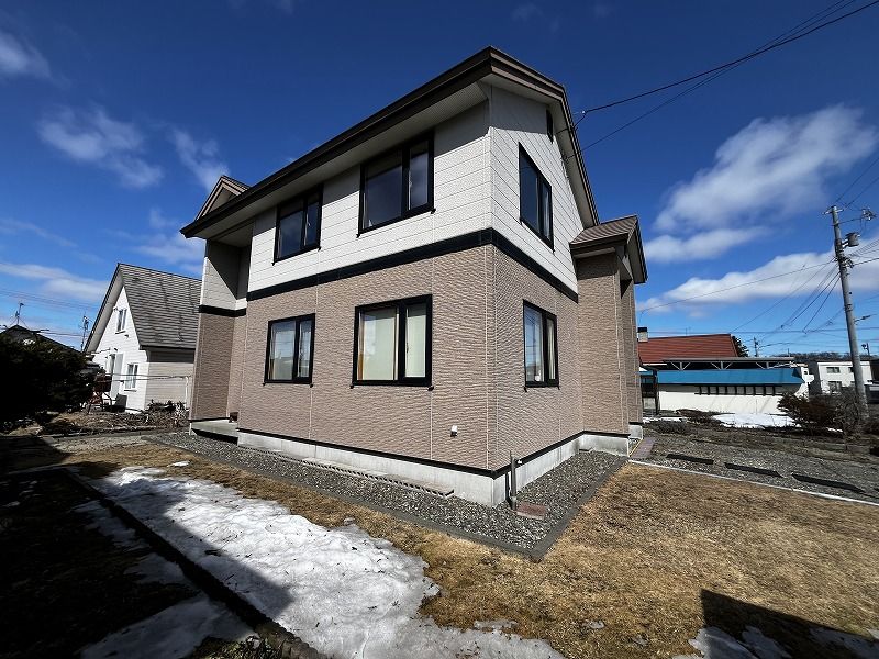 4LDK Detached House for Sale in Chitose, Hokkaido - 115m² - Thumbnail 3