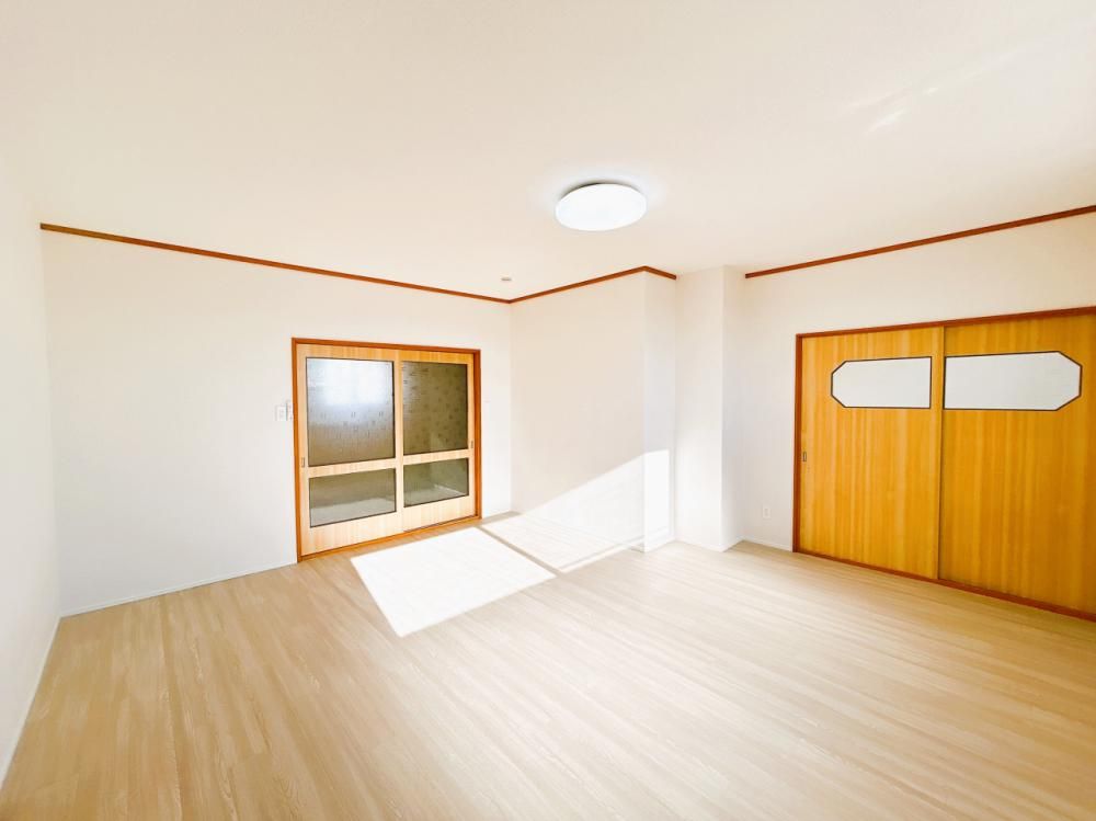 Renovated 6SLDK House in Kitami City, Hokkaido - 194.78 sqm - Thumbnail 4