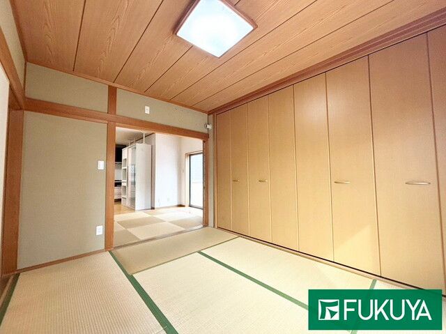 2LDK One-Story House in Higashisumiyoshi-ku, Osaka - 72 sqm - Thumbnail 4