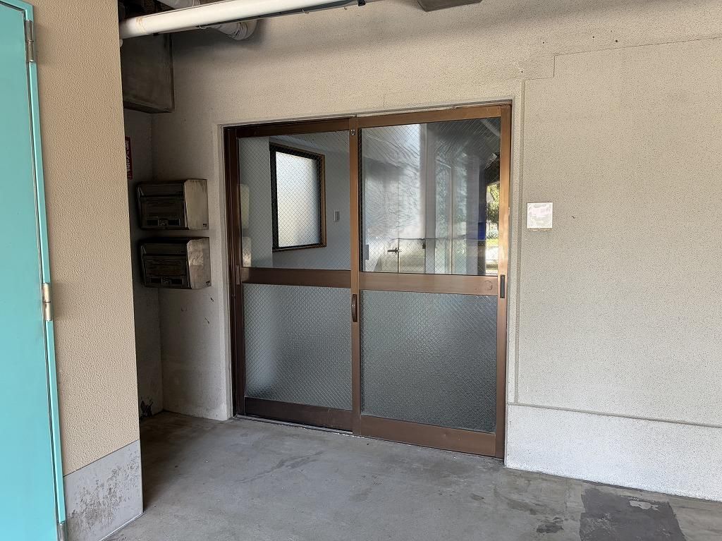 5SLDK House with EV Charging in Kanazawa, Ishikawa - Thumbnail 3