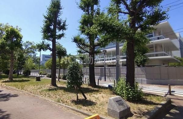 4LDK 108.27m² House for Sale in Ikuno Ward, Osaka - Thumbnail 2