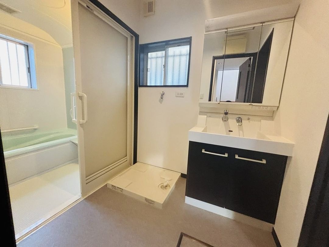 3LDK Detached House for Sale in Sakai Miharaku, Osaka - Thumbnail 4