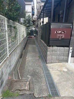 Modern 3-Storey House with Office Space in Moriguchi, Osaka - Thumbnail 2