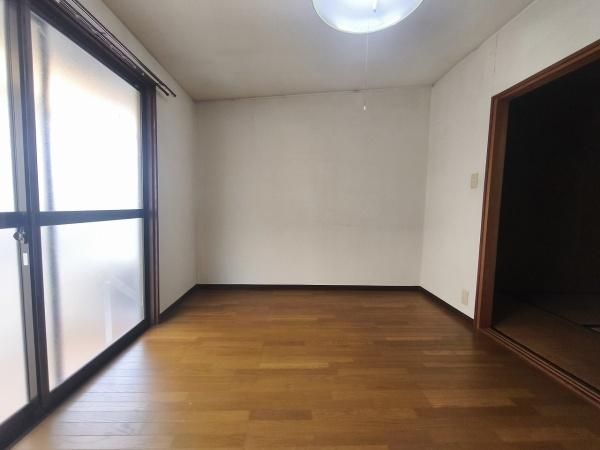 5DK House for Sale in Quiet Ukyo Ward, Kyoto - Thumbnail 2