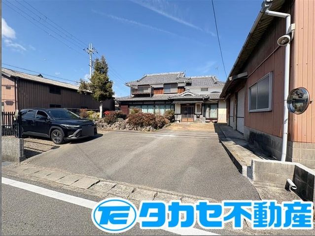 10LDK Spacious House with Large Land in Himeji, Hyogo - Thumbnail 2