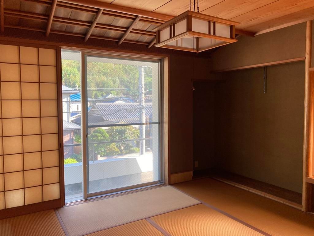 5SLDK 207sqm RC House in Wakayama City for 10.8M Yen - Thumbnail 2