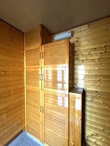 7LDK Multi-Generational House for Sale in Tomakomai, Hokkaido - Thumbnail 4